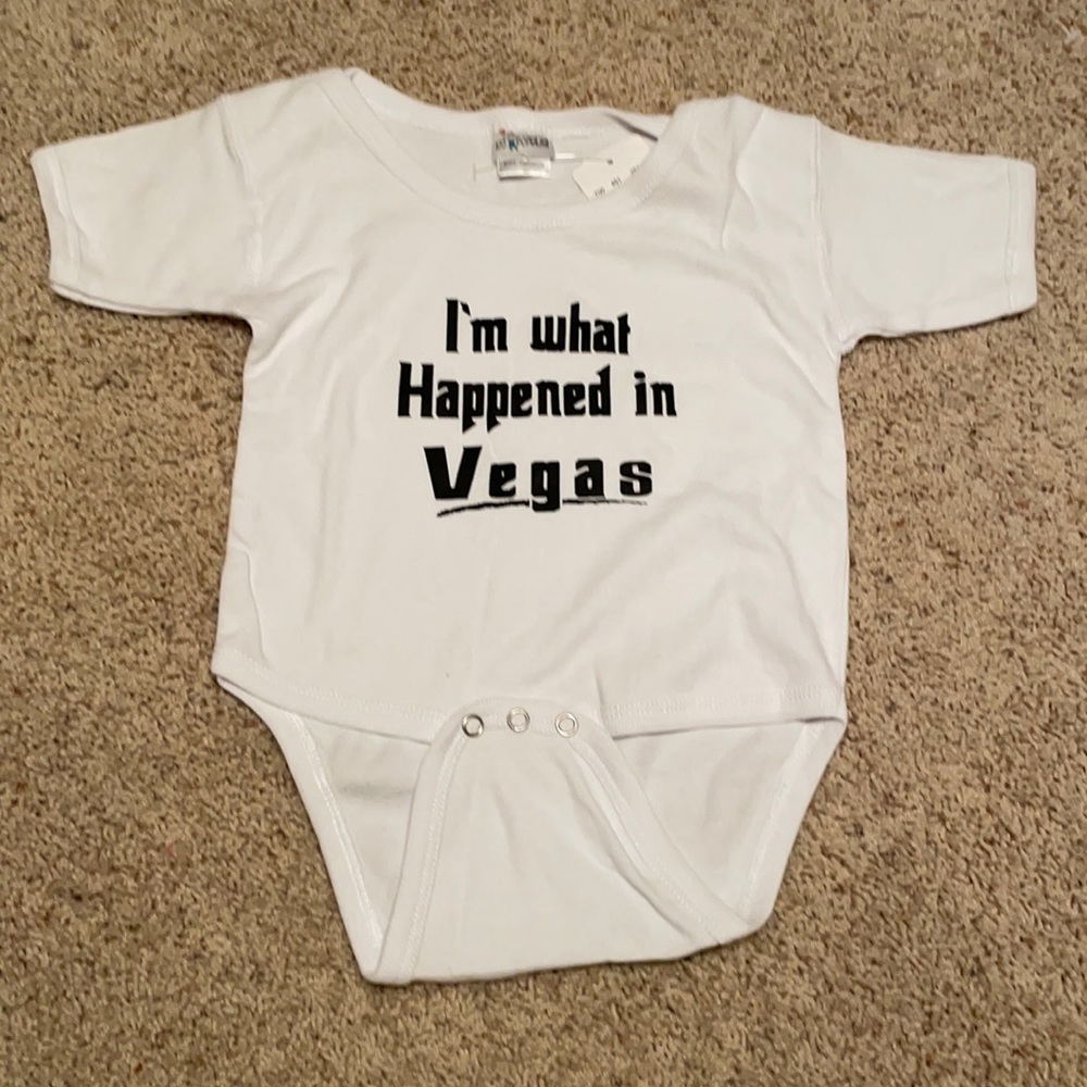 ***BUNDLE 2/$10***Graphic baby onesie SZ 24 mos